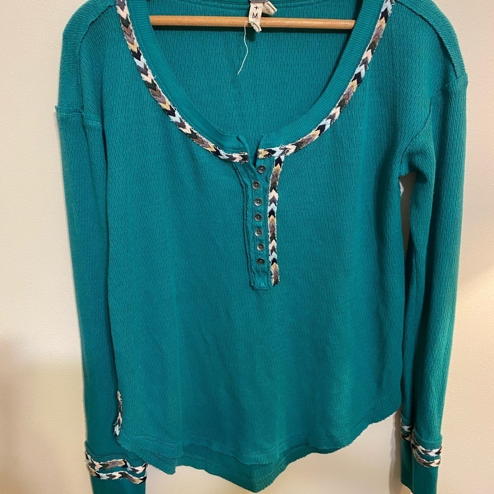 Free People|| Rainbow Thermal Long Sleeve W/ Embroidery. Worn Once, Gre… - Picture 10 of 11
